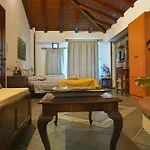 Artemisia House Tsagarada