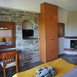 Artemisia House Casa de hóspedes Tsagarada