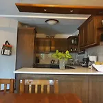 Artemisia House Pensión Tsagkarada