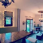 Artemisia House 3*