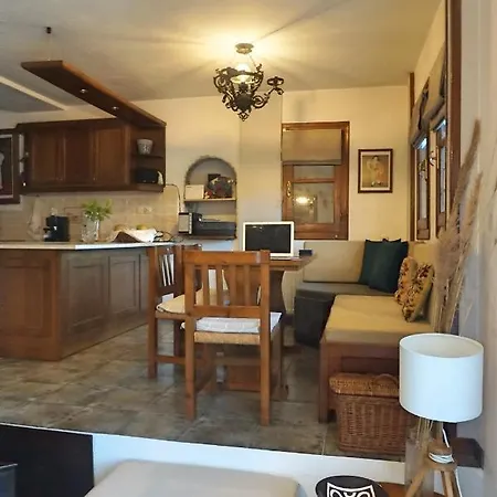 Artemisia House * 차가라다