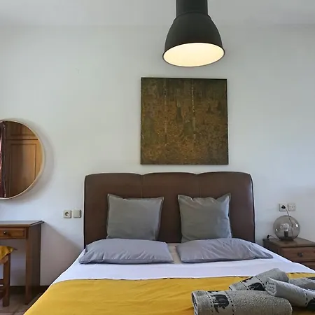 Artemisia House 게스트하우스 차가라다