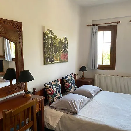 Artemisia House 桑加拉达