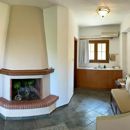 Artemisia House 招待所