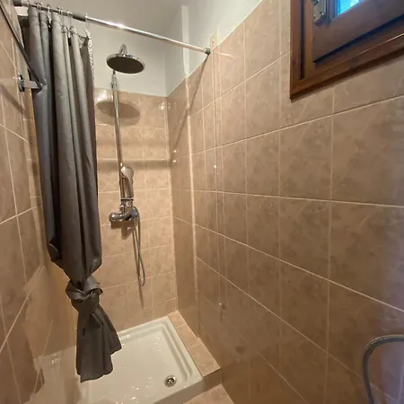 招待所 Artemisia House 3*