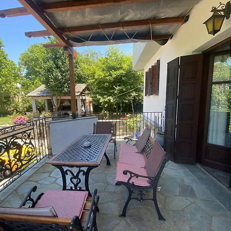 Artemisia House Affittacamere Tsagarada